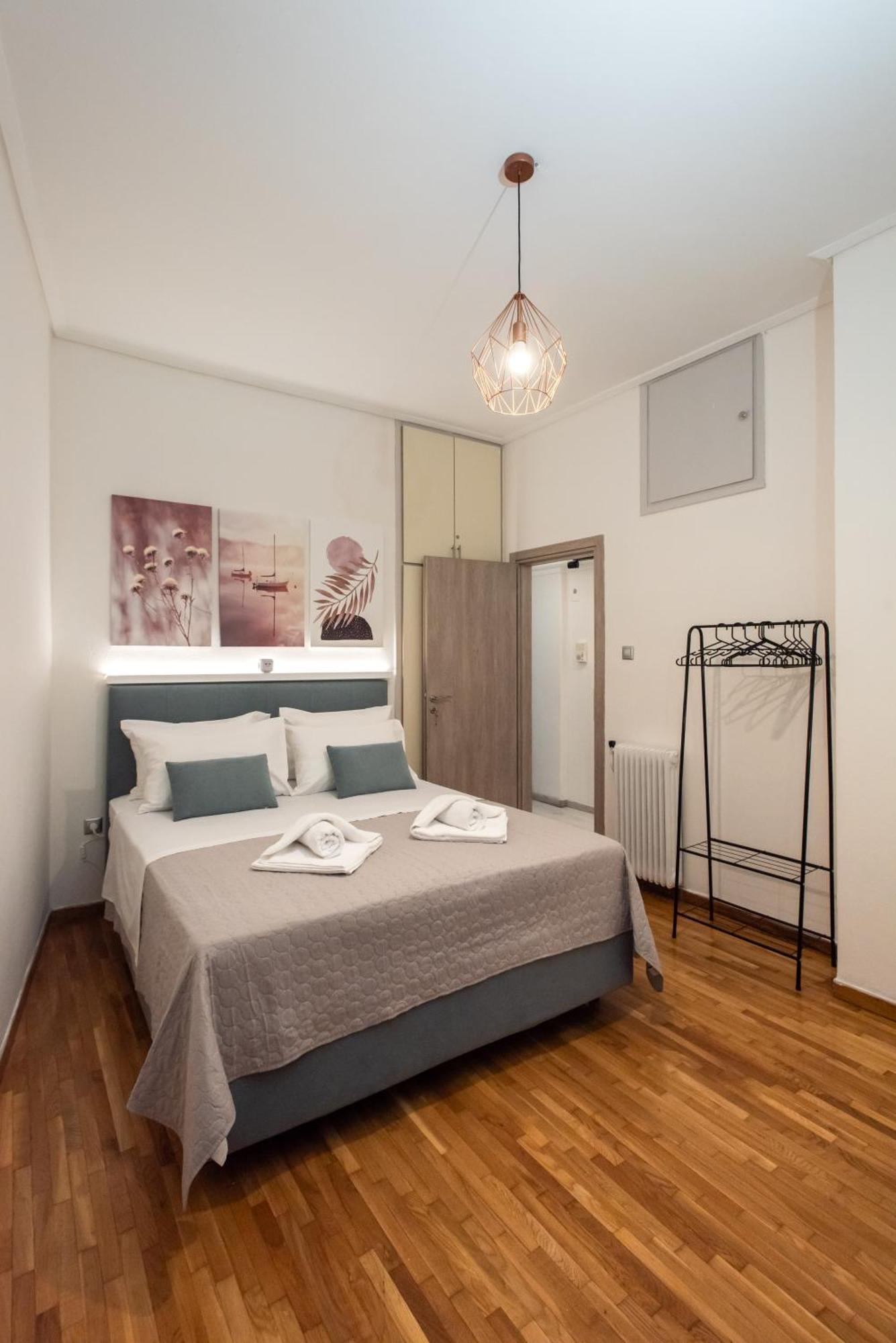 Relax Apartment Under Acropolis Ateny Zewnętrze zdjęcie